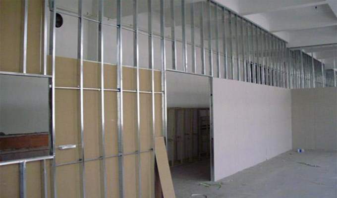 影響專業(yè)廠房建筑裝修施工質(zhì)量的因素分析